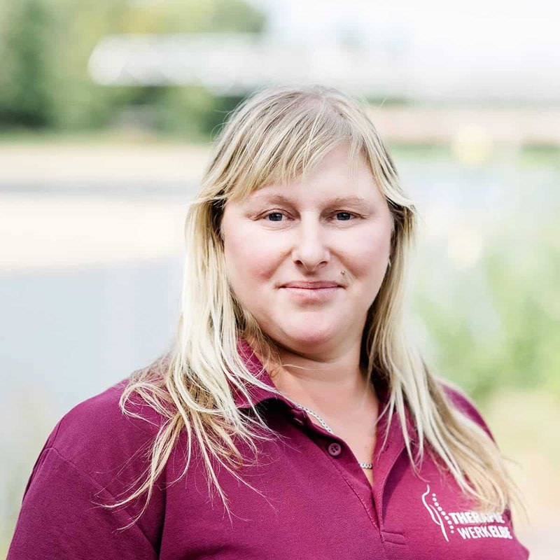 Saskia, Masseurin und medizinische Bademeisterin
