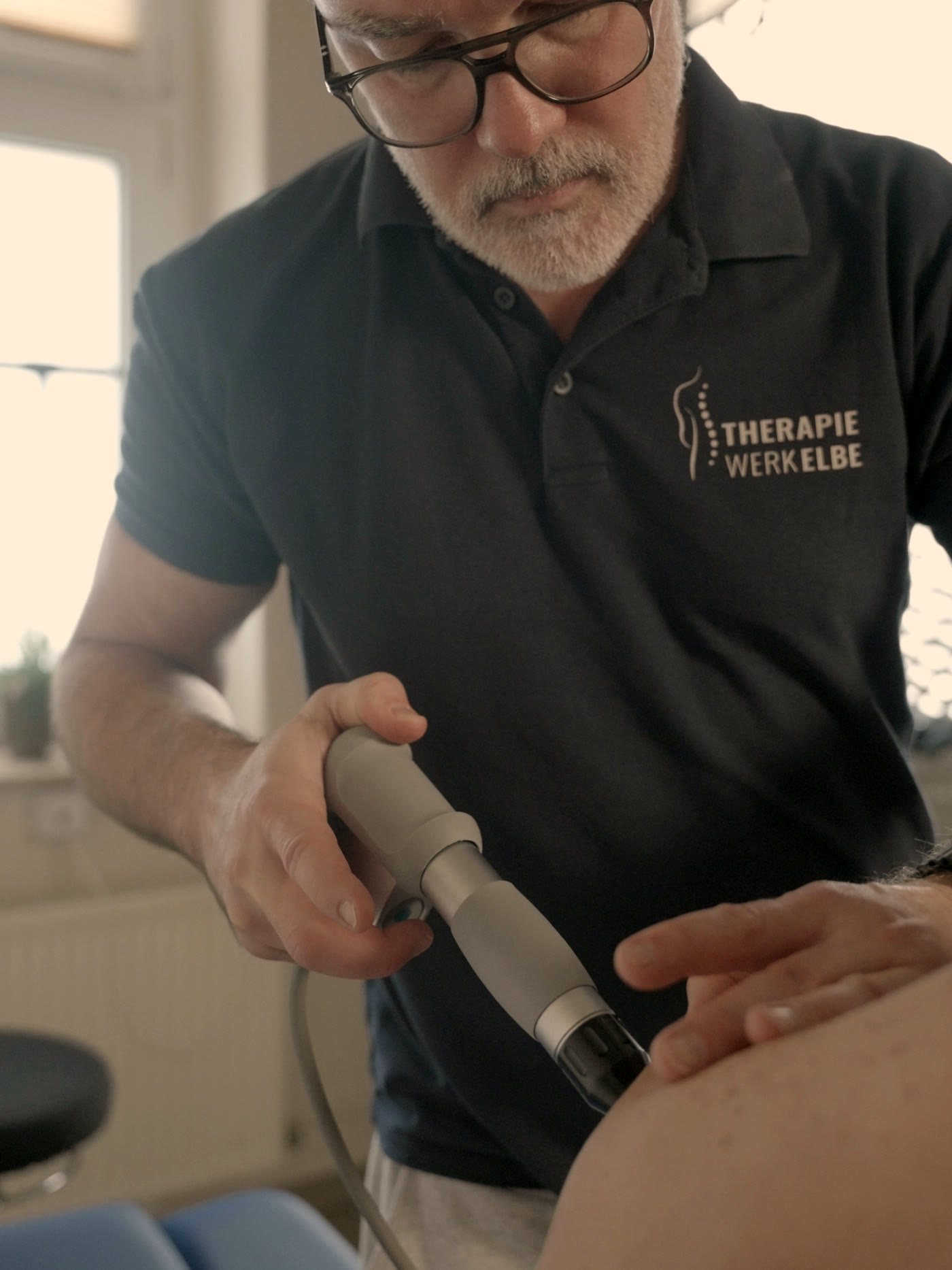 Stoßwellentherapie